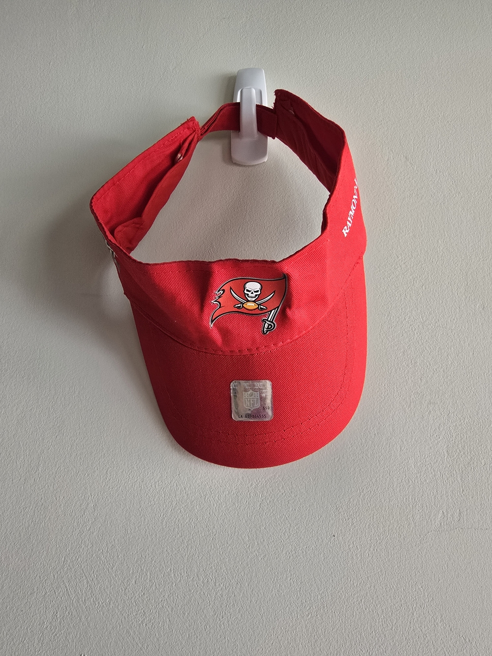 Tampa Bay Buccaneers Bundle - Picture 2 of 6